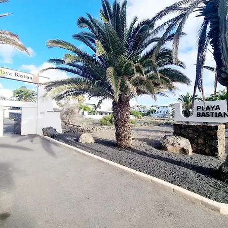 Apartament Casa Sanwasy Playa Bastian *