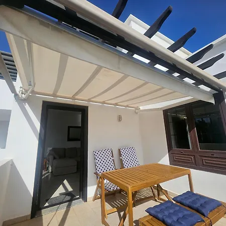Casa Sanwasy Playa Bastian Costa Teguise